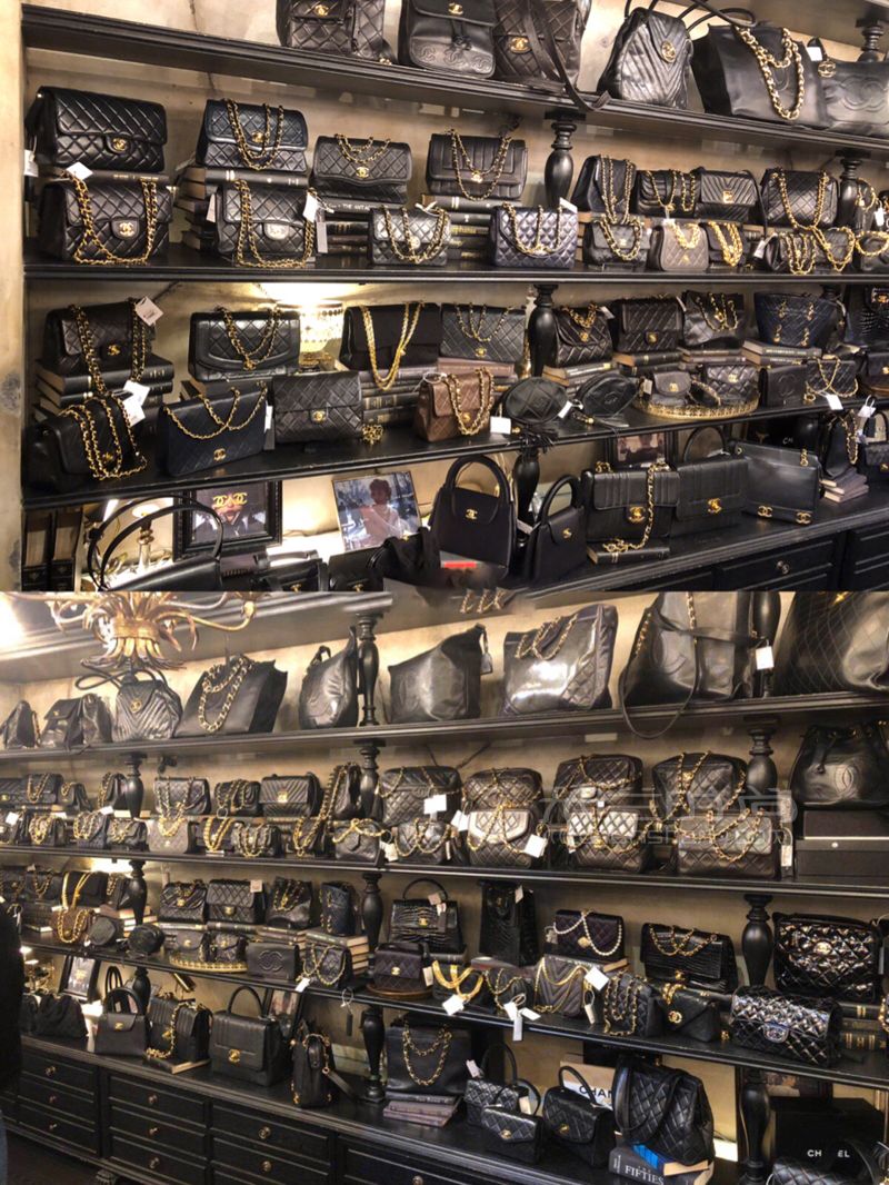 日本中古奢侈品包包怎么買？掉進(jìn)香奈兒的仙境中 (5)