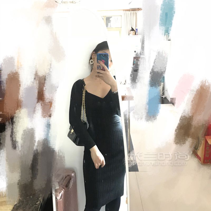 23歲擁有人生第一個(gè)lv包包以前一直覺得奢侈品是會上癮的加上之前讀書沒有工 (5)