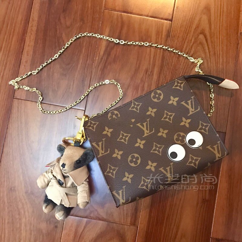 兩千元LV包包怎么實現(xiàn)一包三用？超實用的lv 洗漱包攻略 (3)