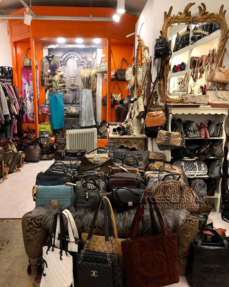 首爾新沙洞最強(qiáng)奢侈品vintage古著店攻略 雖然說是兩家_購物地 (4)