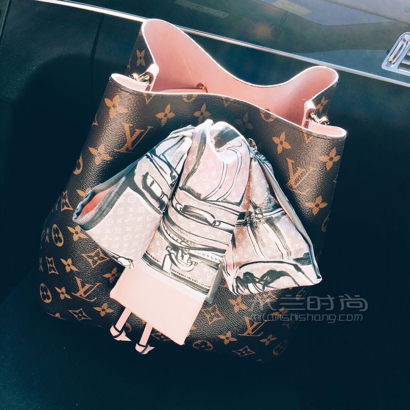 運(yùn)氣超好的LV NEONOE粉色水桶包，全球缺貨怎么買？ (4)