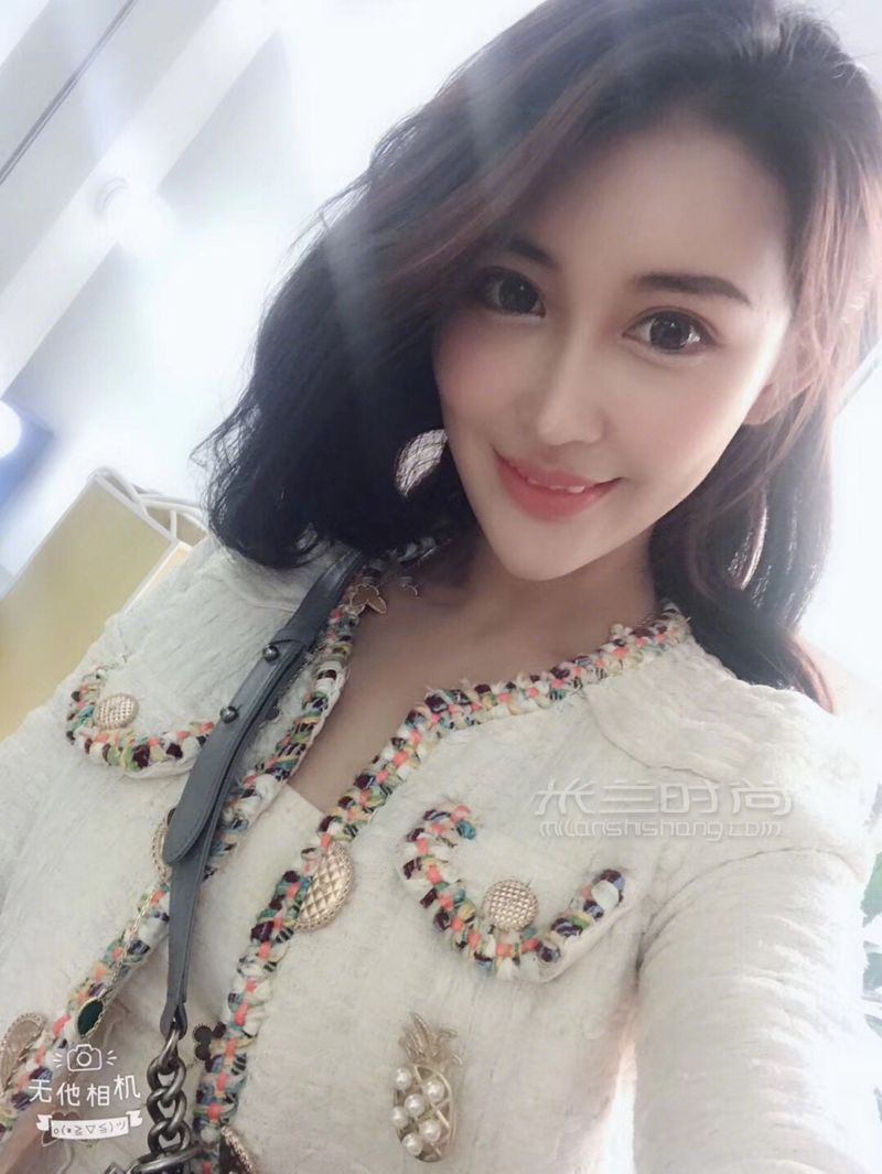 你們總問我衣服哪買的？什么牌子的？大部分都是來自Chanel 我最鐘愛的品牌_