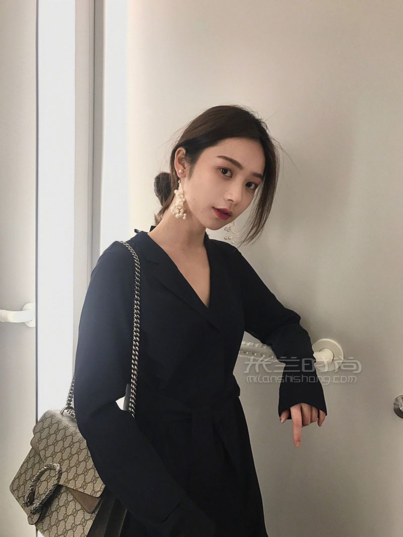 每日分享最愛(ài)的Gucci酒神包絕對(duì)是我的心頭愛(ài) 第一次分享奢包哈哈哈沒(méi)什么經(jīng) (6)