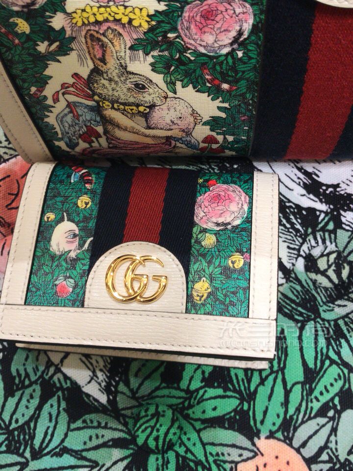 Gucci 酒神中號(hào) 因?yàn)榍耙魂嚫笫逯v過(guò)要買(mǎi)GUCCIX日本限定樋口裕子小錢(qián)包 (3)