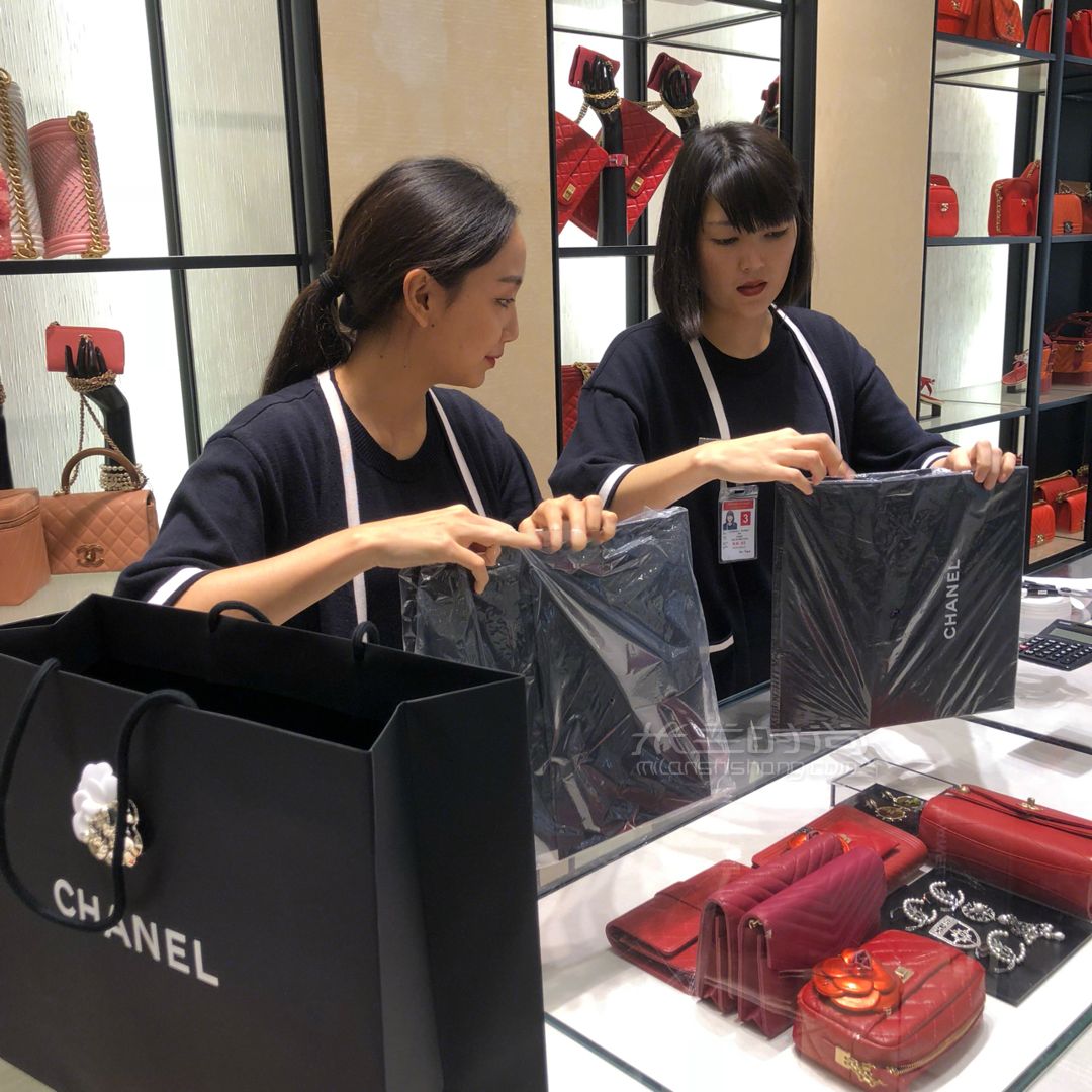 購(gòu)入兩只CHNEL／香奈兒新款包包  在曼谷購(gòu)入的 (6)