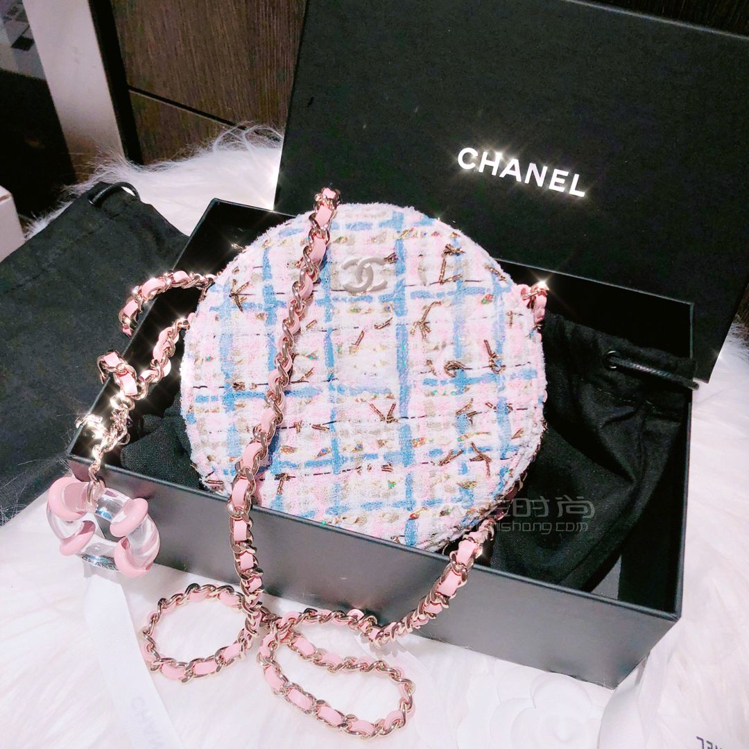 CHANEL 香奈兒新款小圓包！少女心爆炸太可愛了啊?。?chanel新一季的包包都 (4)