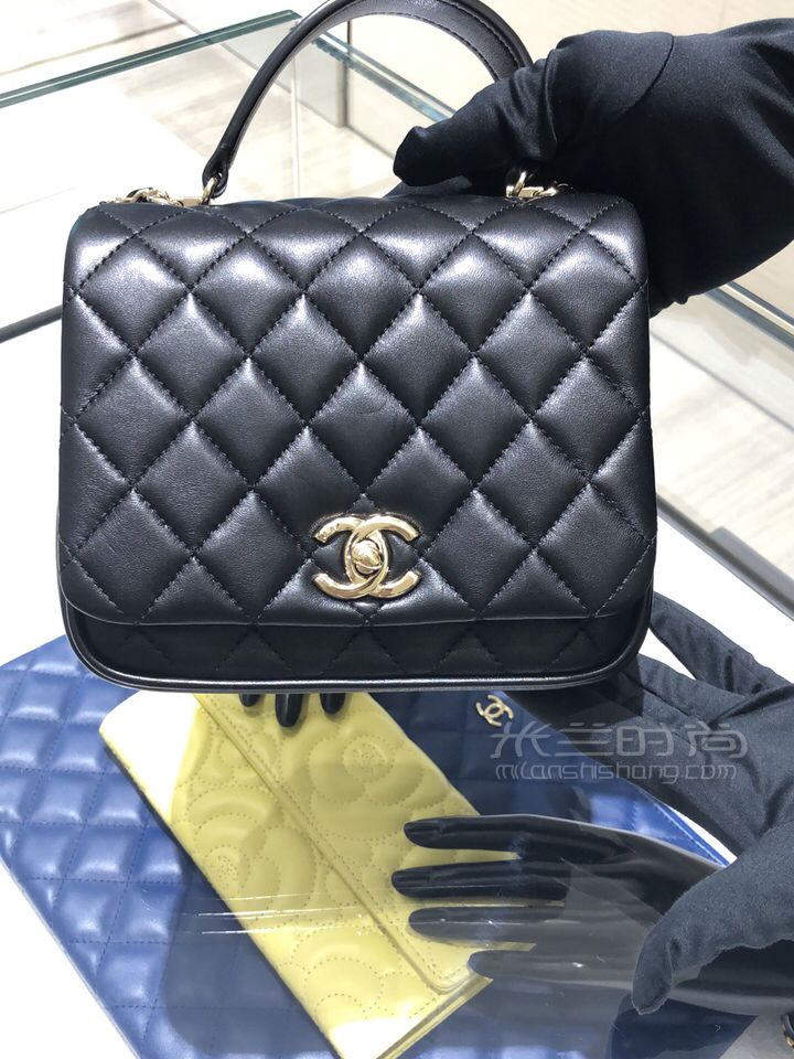 實現(xiàn)夢想的第一步先來只香奈兒包！Chanel cf黑金 (8)