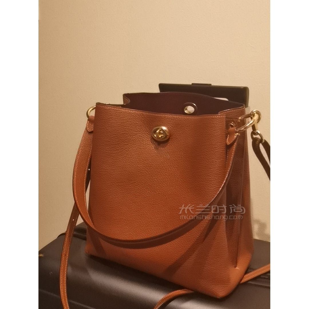 4_長(zhǎng)崎購(gòu)物推薦 奢侈品折扣店 名牌包包哪里買(mǎi)_單肩包_箱包 (4)