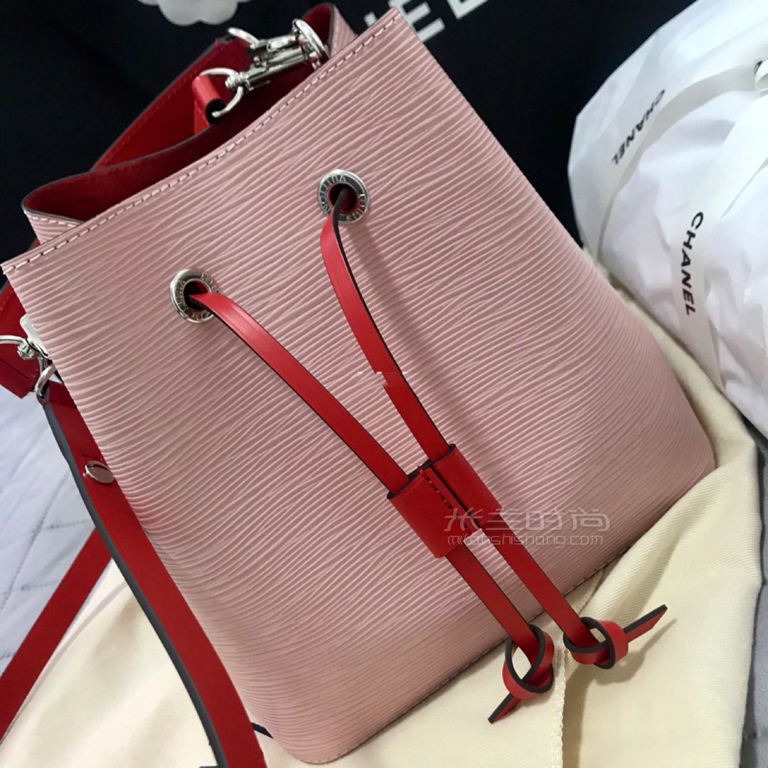 19_雅典羅馬香奈兒LV愛馬仕2019新款買買買_箱包_時尚 (8)