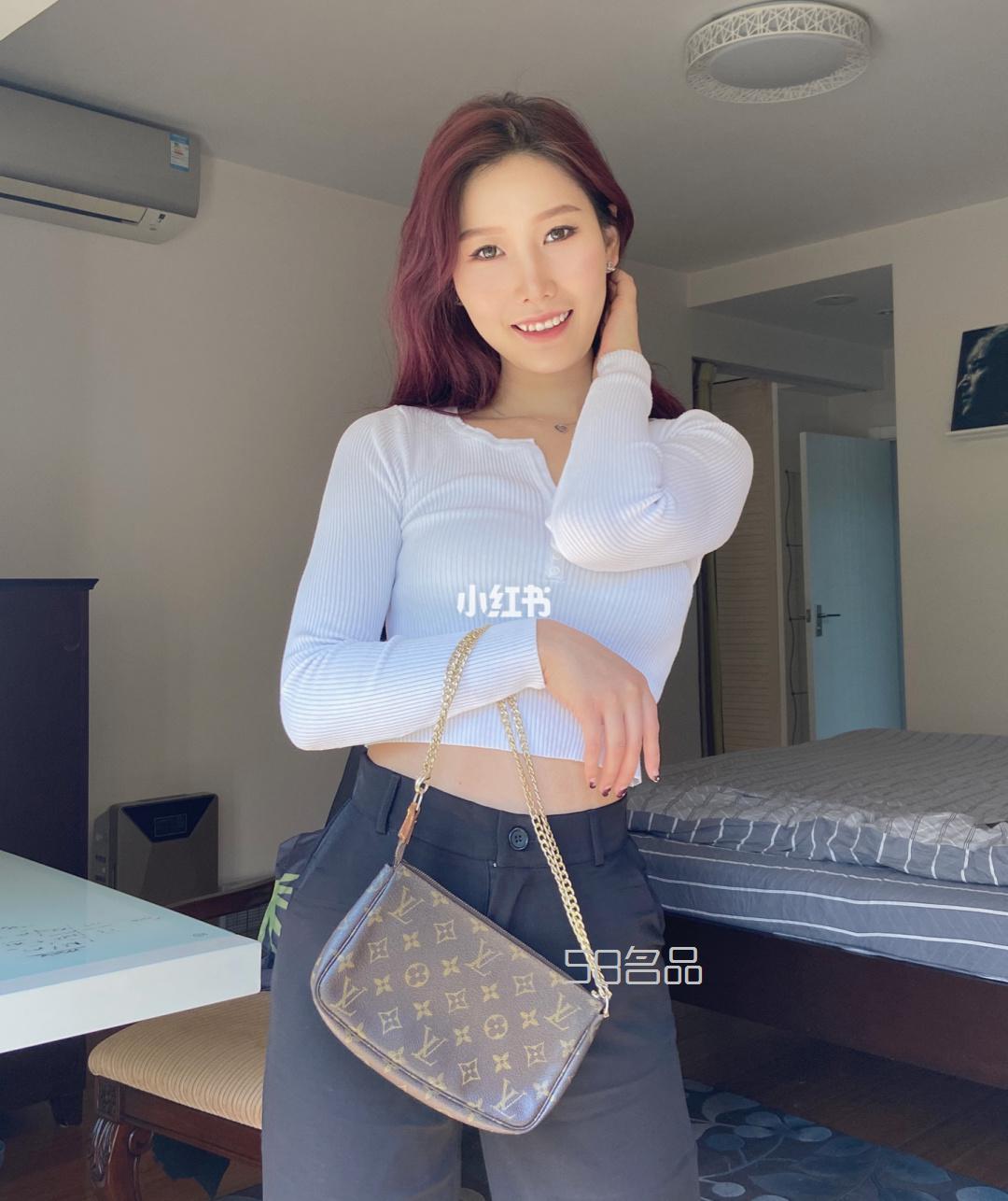 終于買了lv老花中古麻將包,lv公司名片_1