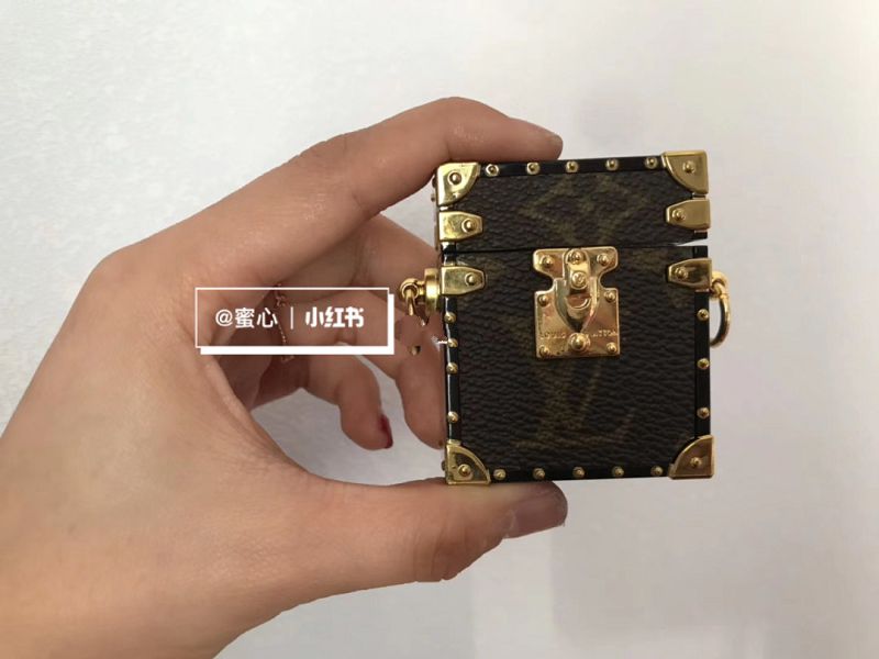 Lv 拆包 藍牙耳機盒 近期爆款,范思哲 比lv貴_5