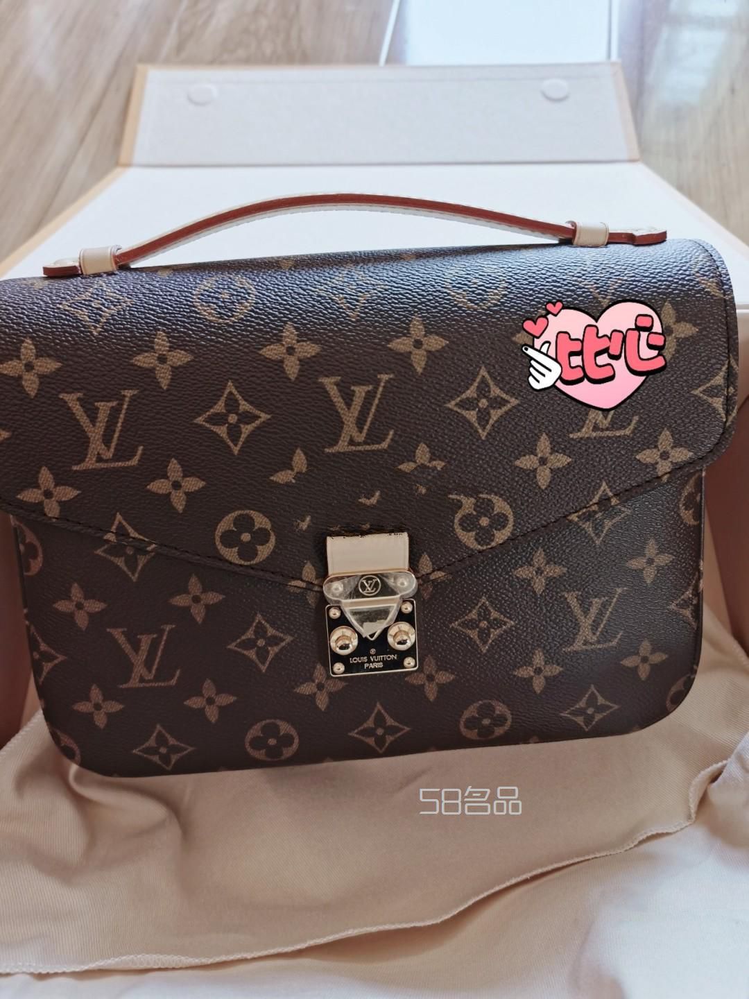 躲不開(kāi)的LV郵差包,salvatore ferragamo包_10