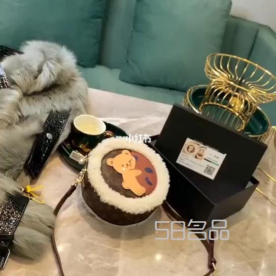改造好2020新款LV包小熊圓餅包非?？蓯勖孛兹仔A包,alma lv官網(wǎng)_1