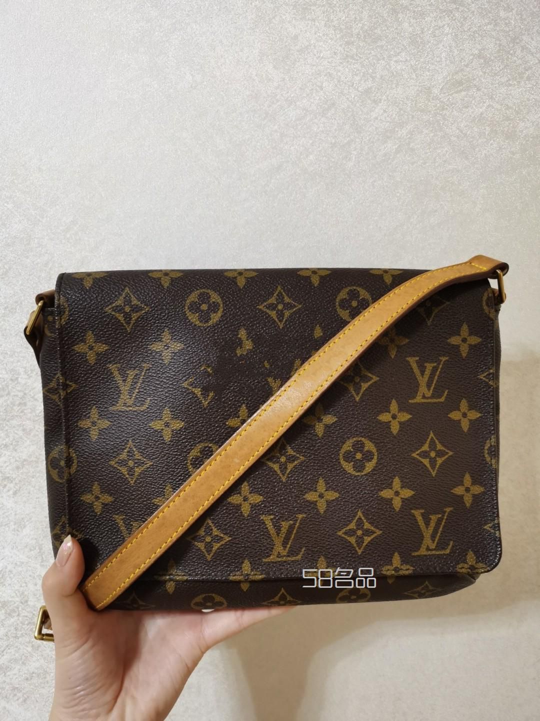 LV中古王菲包,lv棋盤格包什么時(shí)候出新款的啊_1