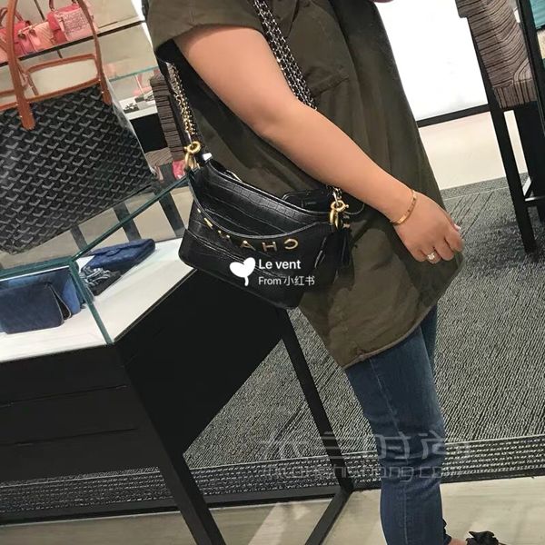 不看后悔！香奈兒流浪包鱷魚(yú)紋入手超級(jí)劃算_4