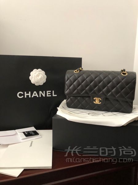 實現(xiàn)夢想的第一步先來只香奈兒包！Chanel cf黑金_1