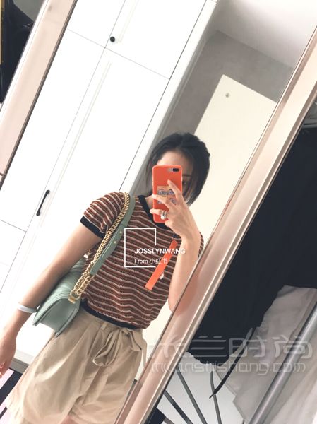 香奈兒Leboy 薄荷金扣綠 前段時(shí)間去新加坡玩的時(shí)候買的 本來(lái)沒(méi)計(jì)劃買包包的_4