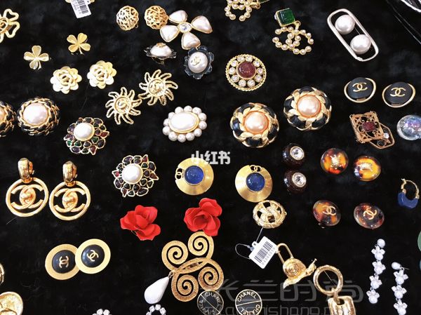 深圳  一家貓咪當?shù)觊L的中古店（超多Chanel_5