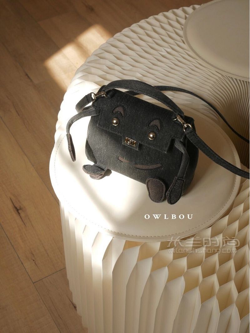 Margin Goods小眾品牌迷你笑臉包kellydoll-OWLBOU買手店自由行熱門攻略_1