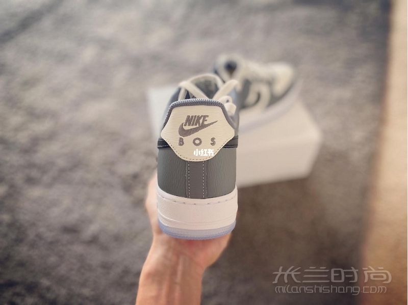 美國官網(wǎng)NIKE ID定制 高級灰耐克怎么樣_7