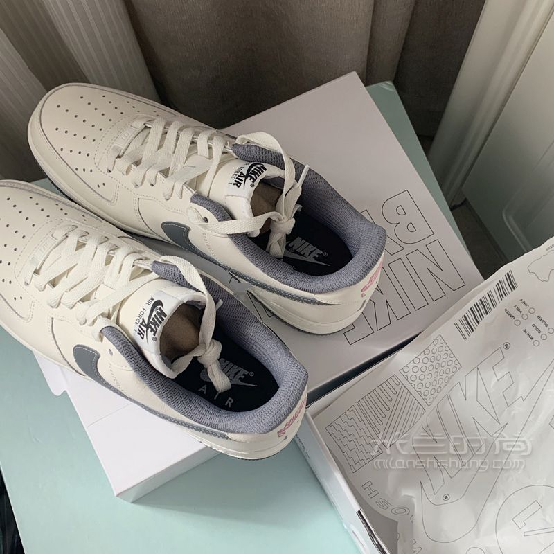 Nike By You定制 Nike運(yùn)動(dòng)鞋 生日禮物_3
