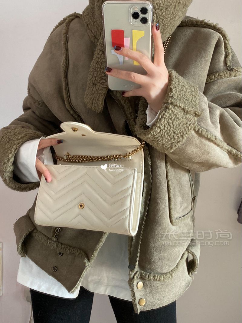 Gucci marmont系列 復(fù)古扣白金信封包 古馳怎么樣_9