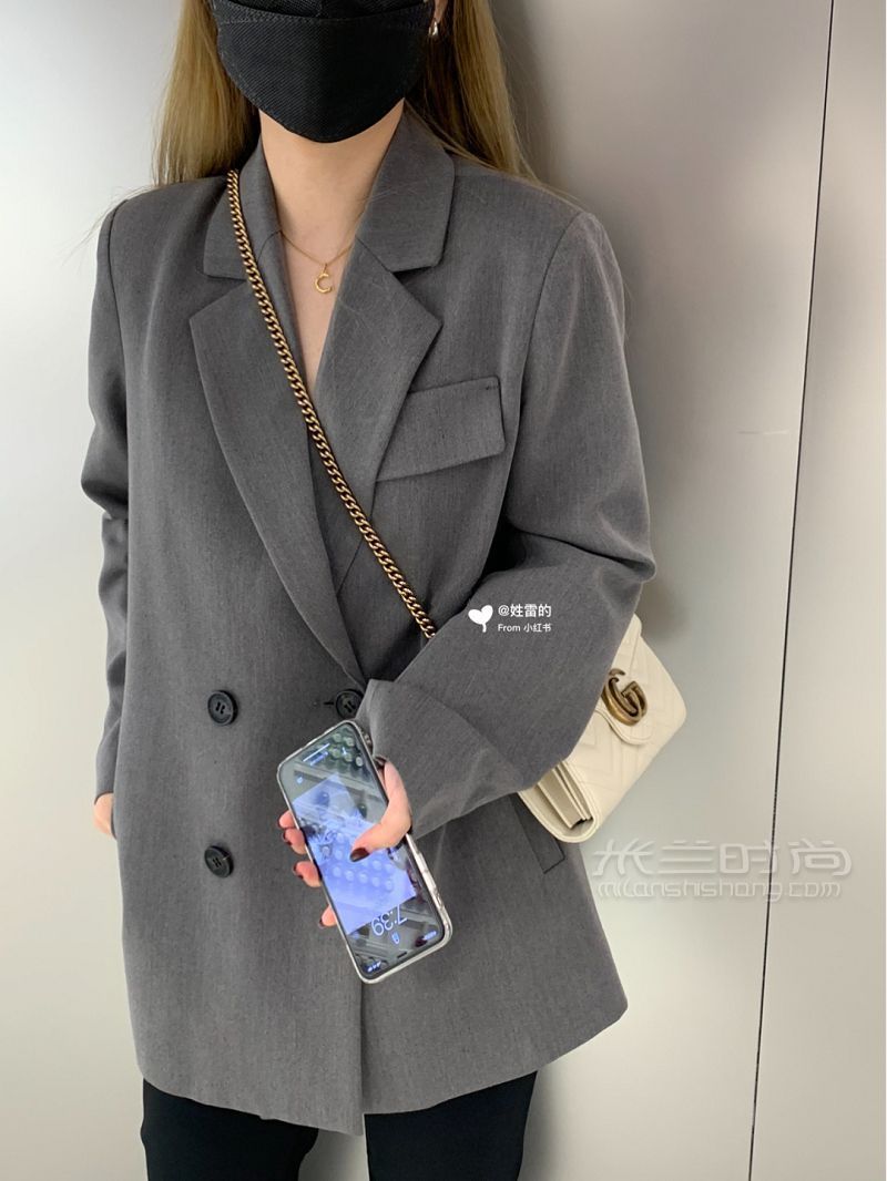Gucci marmont系列 復(fù)古扣白金信封包 古馳怎么樣_2
