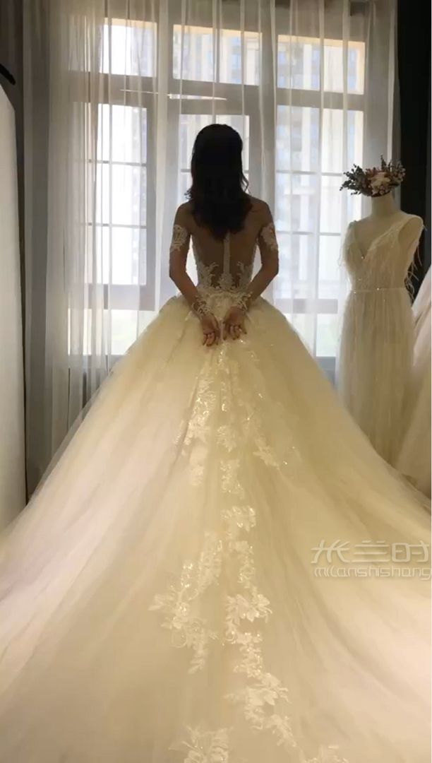 MIBRIDAL婚紗慈溪婚紗奧地利JK 奢華與優(yōu)雅完美結(jié)合的神仙嫁衣_1