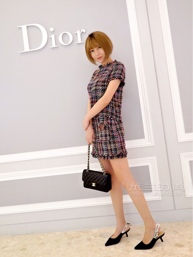 Chanel CF和香奈兒 2.55小號(hào)黑金對(duì)比 法國(guó)自由行_7