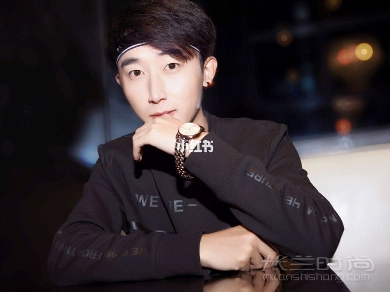 兄弟結(jié)婚送什么禮物？五星性價(jià)比推薦“女人看包男人看表”_1