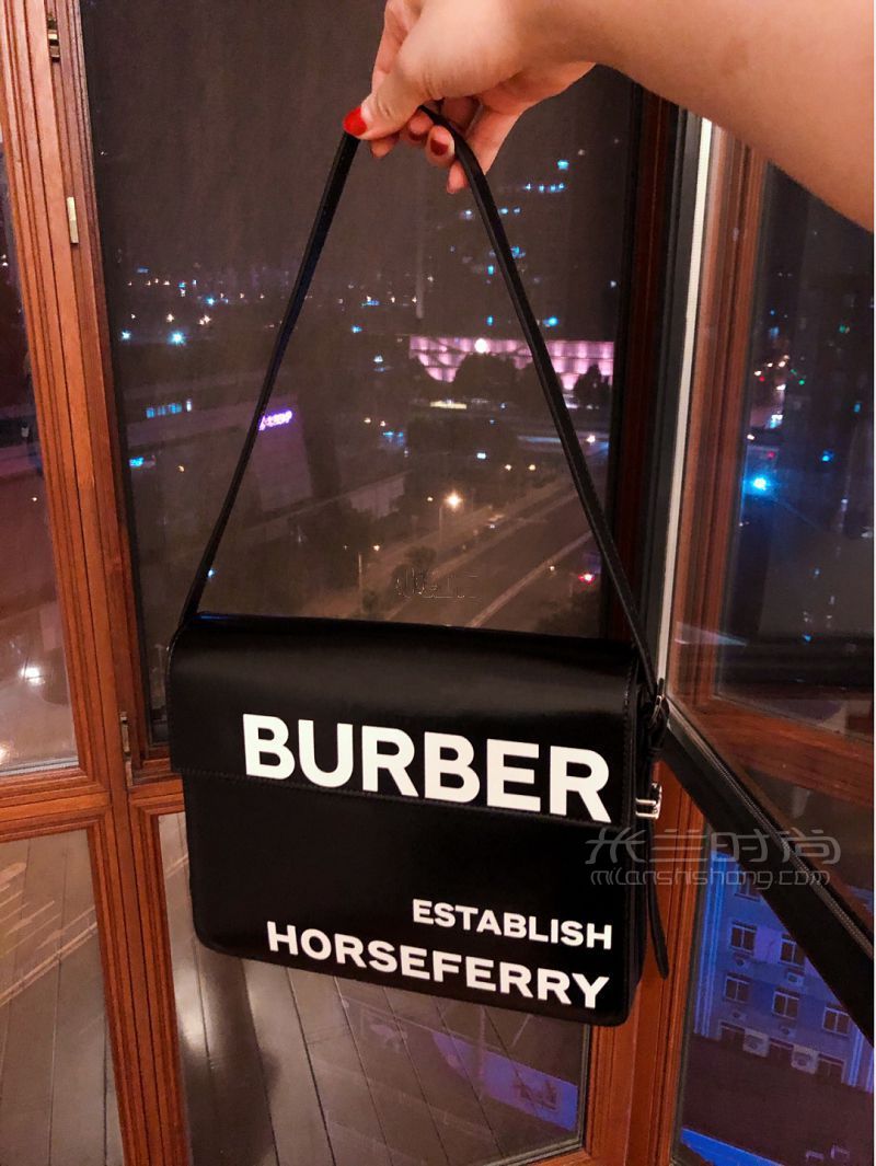 Burberry包買的時(shí)候柜姐都說不推薦_1