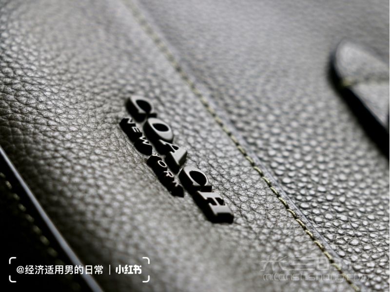 超實(shí)用Coach通勤郵差包 男包搜查令_4