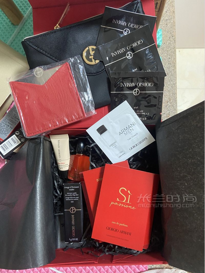 阿瑪尼十月福利買一得九姐妹們快沖啊_1