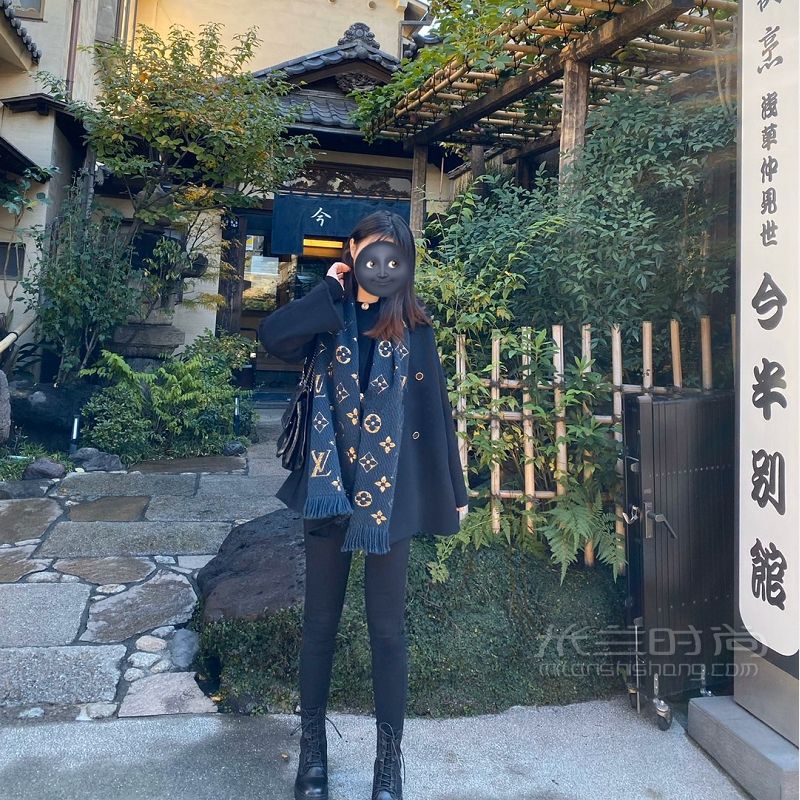 lv藍金圍巾—-路易威登怎么樣-外套-時尚-圍巾_1