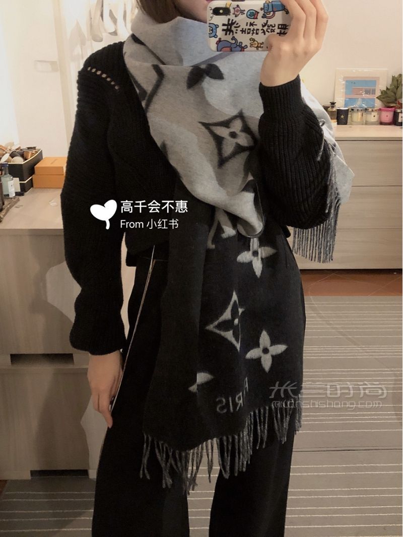 LV羊絨圍巾 顏色對(duì)比推薦 LV純羊毛圍巾_4
