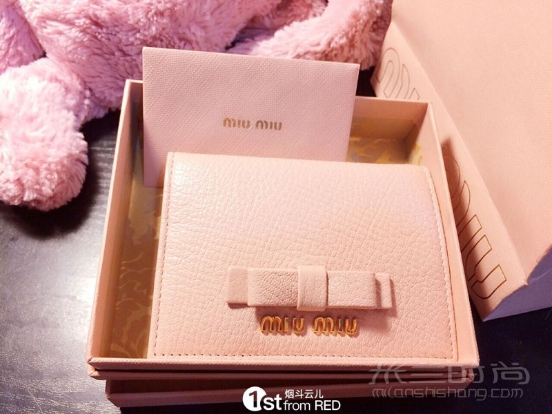 超實(shí)用小錢包miumiu對(duì)折小錢包-繆繆怎么樣_2