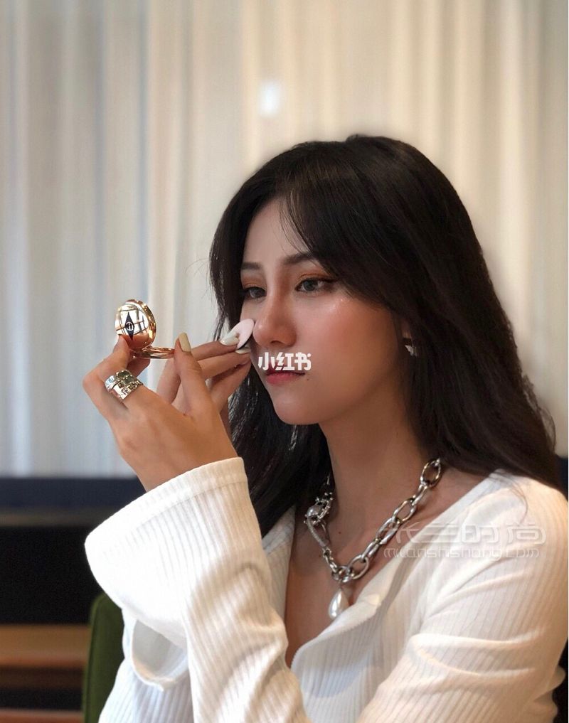 超迷你補妝粉餅女生包里可愛的化妝品 粉餅化妝品_2