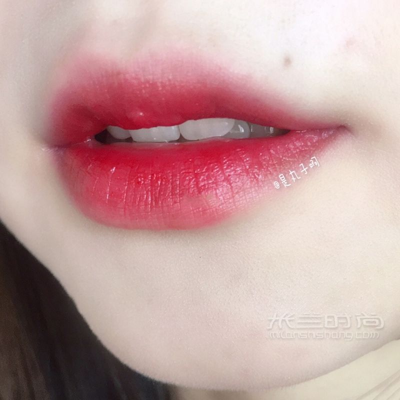 夏日必備直男眼中的水果糖口紅 Tom Ford新款細(xì)管_6
