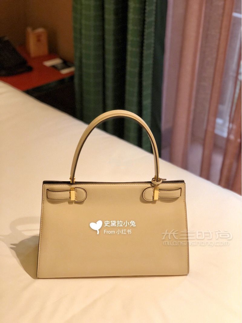 包包推薦奶白色Tory Burch Lee 近期買的性價比特別高的一款包包_4