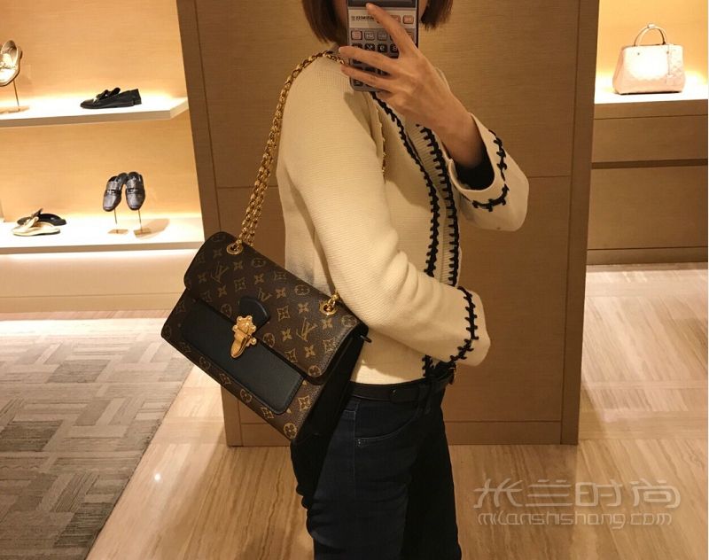 韓國樂天免稅店買到新款LV老花金鏈包包_5