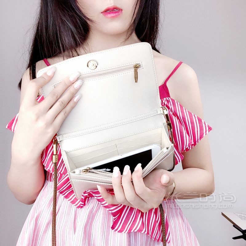 小ck女包小香風(fēng)鏈條包CHARLESKEITH 小香風(fēng)的包包_5