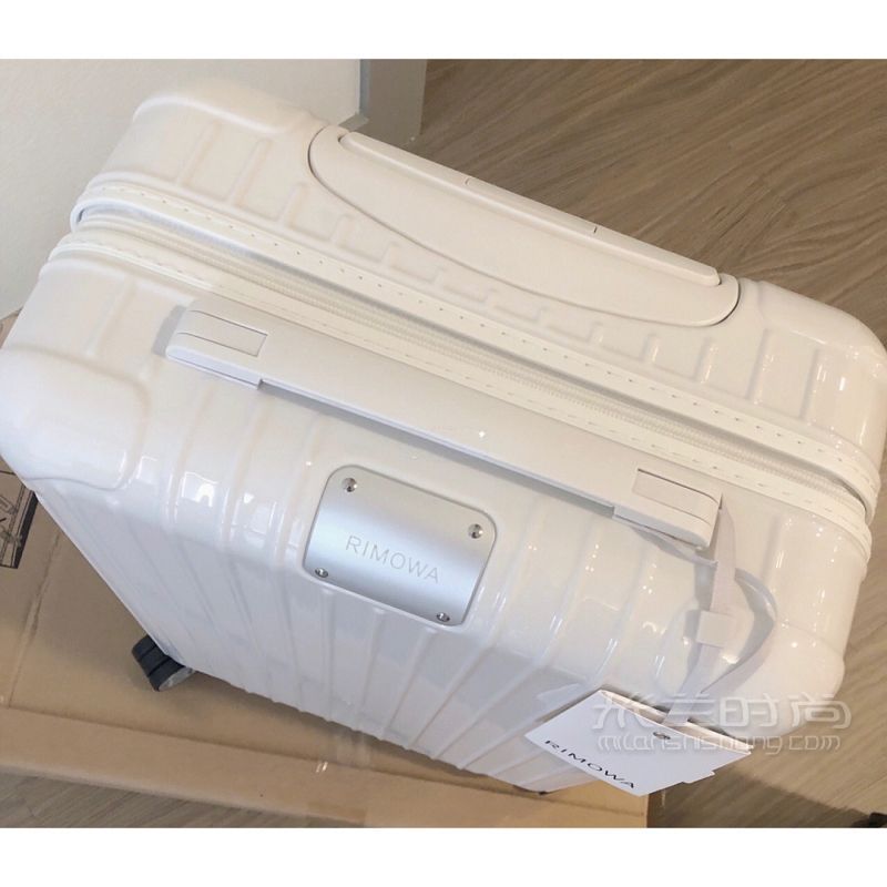 RIMOWA日默瓦Essential系列小白登機箱開箱記錄_3