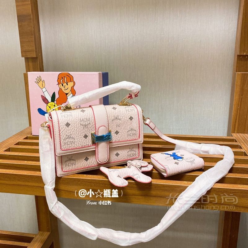 MCM包選哪個(gè)顏色呢？性價(jià)比超高_(dá)1