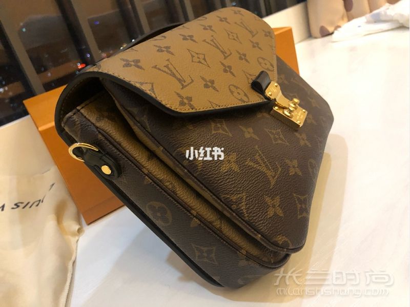 Lv拼色郵差怎么樣？LV拼色郵差包好不好？_4