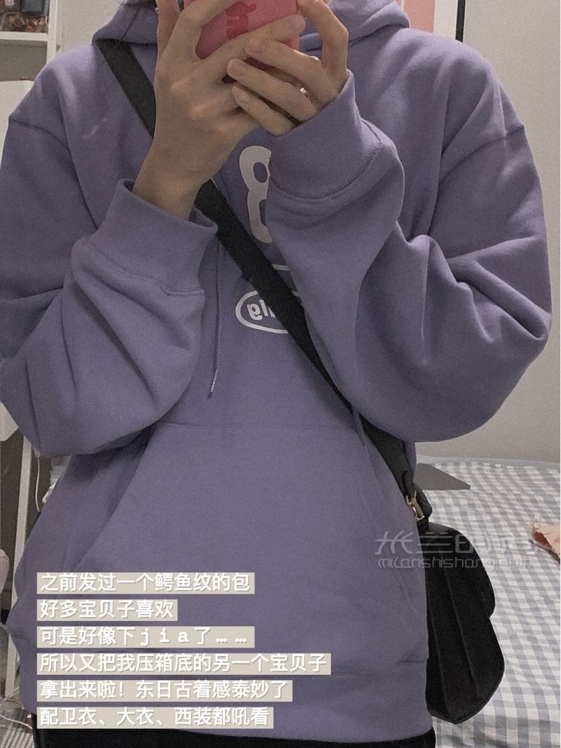 小眾古著感！秋冬誰(shuí)背誰(shuí)好看的黑色單肩包-大衣-最愛(ài)的包_5