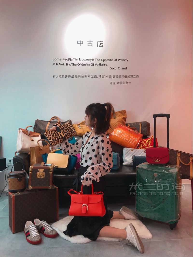 200元買(mǎi)LV 重慶探店最便宜的正品中古店_4