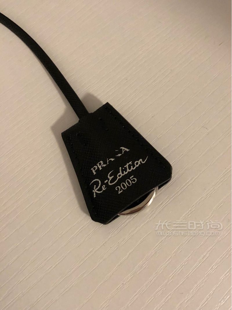 Prada hobo三合一鏈條包太香了！_5