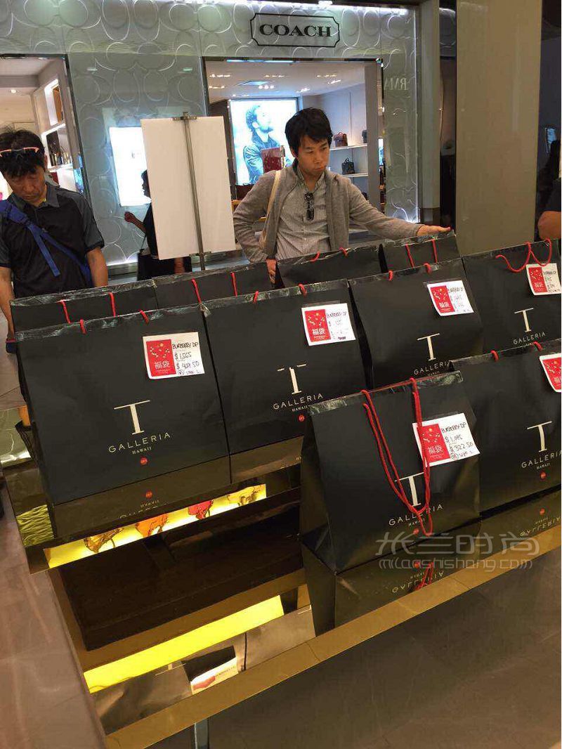  【夏威夷巴黎世家】新年去哪玩？巴黎世家_4