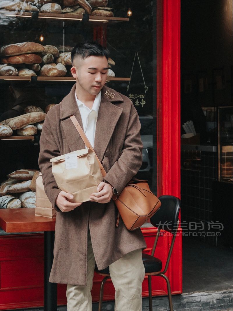 成都探店 藏在街角的阿瑪尼紅歐包店_5