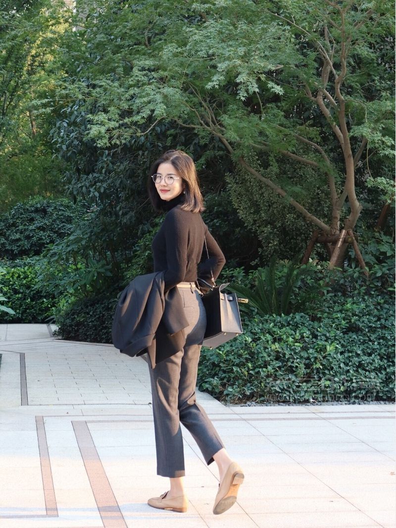 若愚職場穿搭 女人為什么要穿西裝？_1